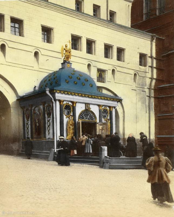 Иверская часовня у Воскресенских ворот. Фото 1910 г.